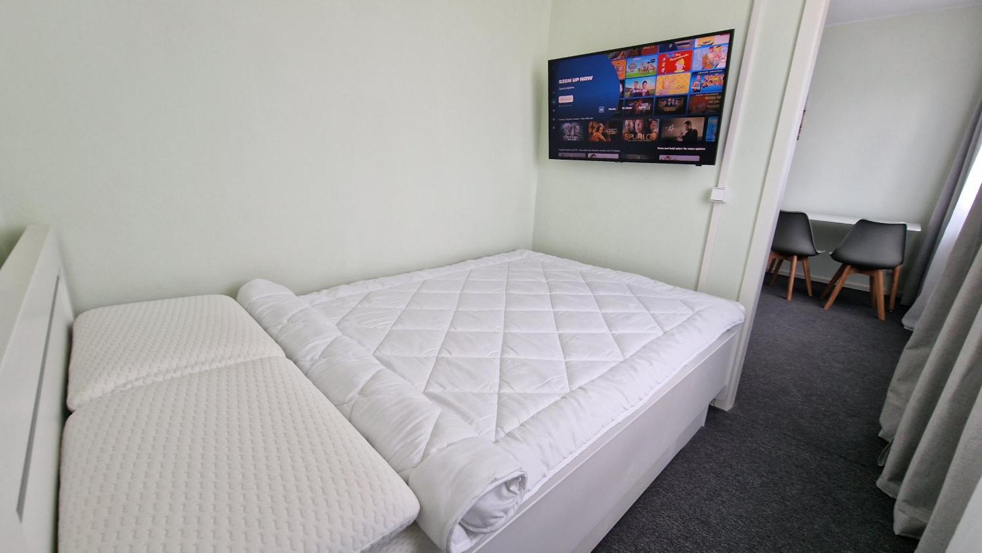 Citycenter Apartment - Bigtv-Ps4-Netflix-Parking Chemnitz Bagian luar foto