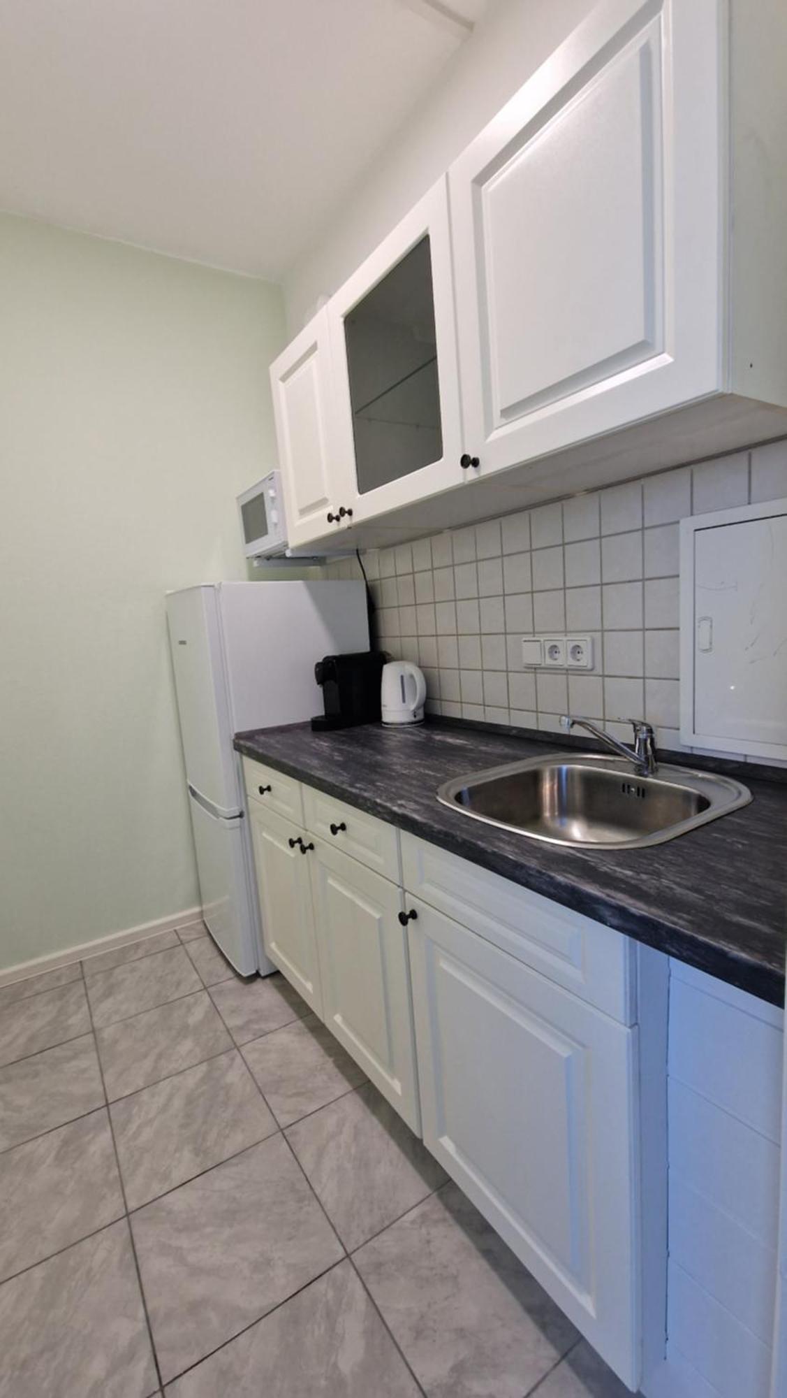 Citycenter Apartment - Bigtv-Ps4-Netflix-Parking Chemnitz Bagian luar foto